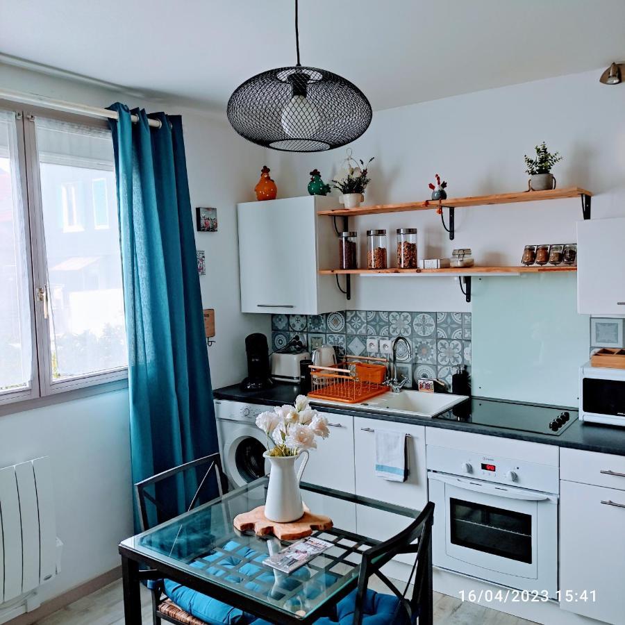 La Fleur D Honfleur Avec Son Parking Apartment Ngoại thất bức ảnh