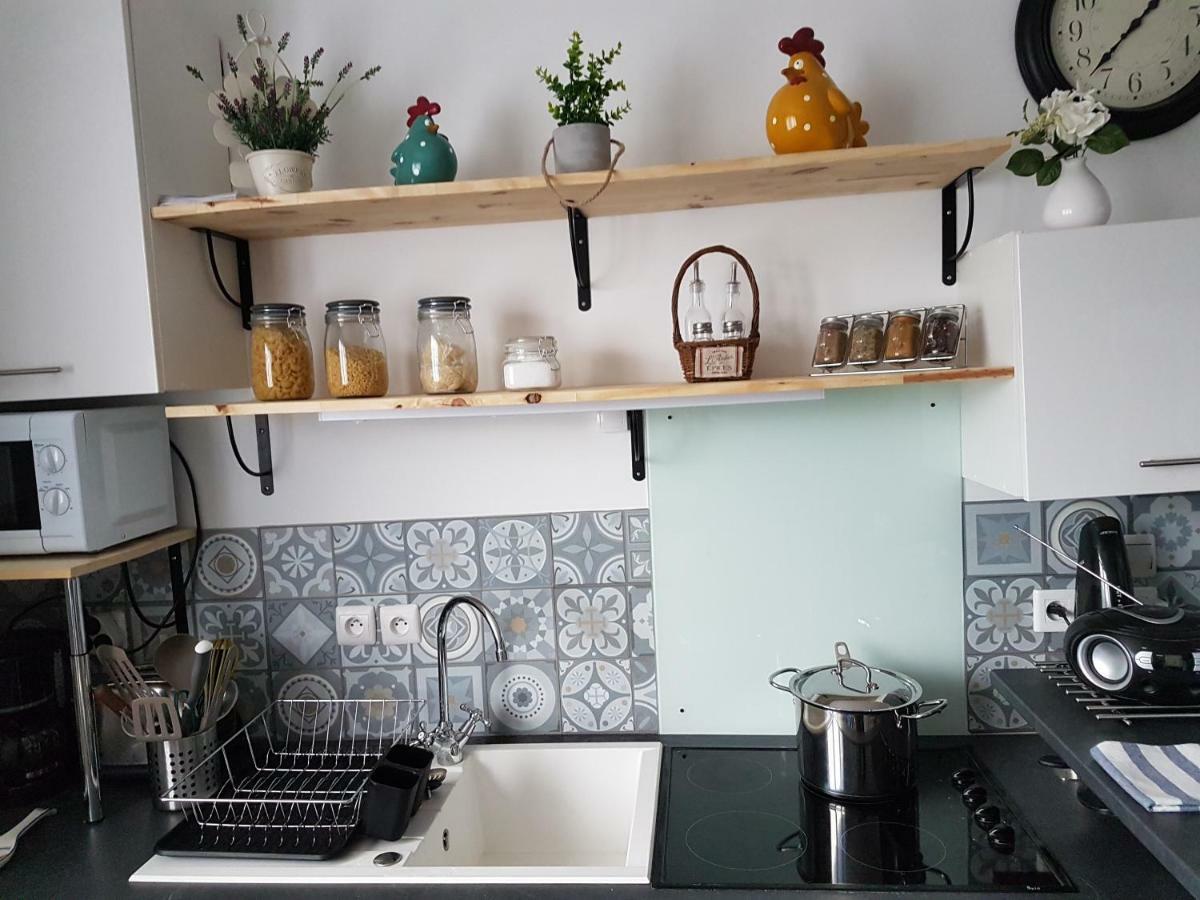 La Fleur D Honfleur Avec Son Parking Apartment Ngoại thất bức ảnh