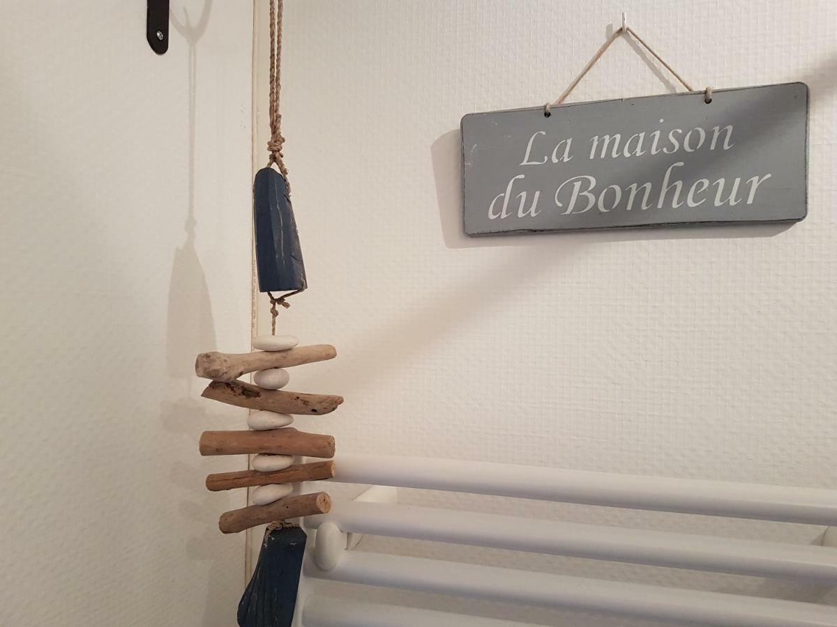 La Fleur D Honfleur Avec Son Parking Apartment Ngoại thất bức ảnh